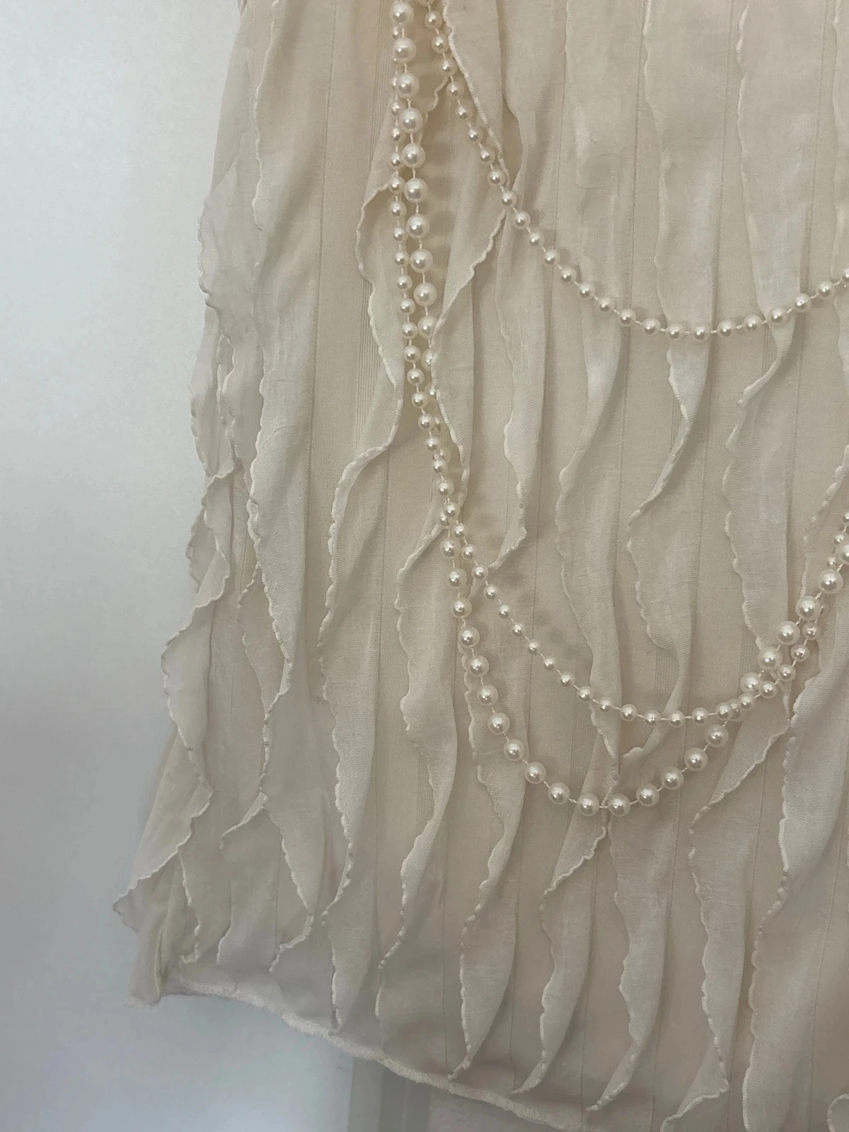 Cream tank top with pearl necklace size S MIM – photo 2